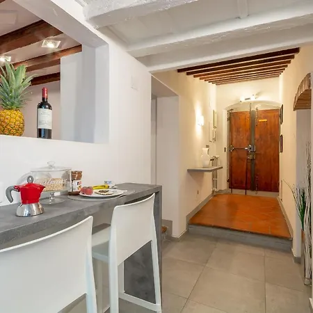 Ground Floor With Patio-Ghibellina 65 Apartment Florence Exterior photo